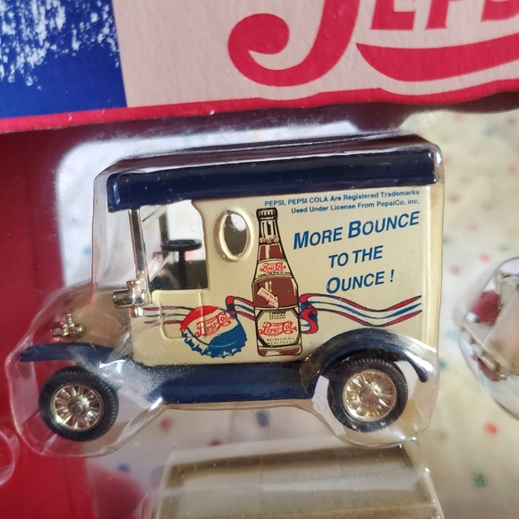 Pepsi Cola Vintage Custom Collection die cast Metal - Picture 2 of 9